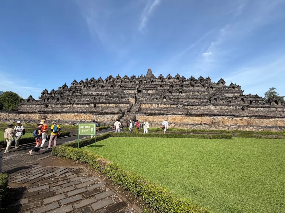 Borobudur and Prambanan Temple Tour from Semarang Port (Cruise Excursion)