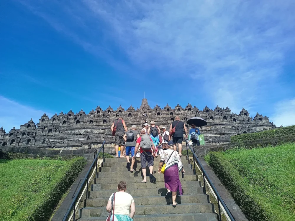 Borobudur Temple Tour from Semarang Port (Cruise Excursion) 1 Borobudur Temple Tour from Semarang Port (Cruise Excursion)