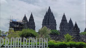 Prambanan Temple Journey from Semarang Port