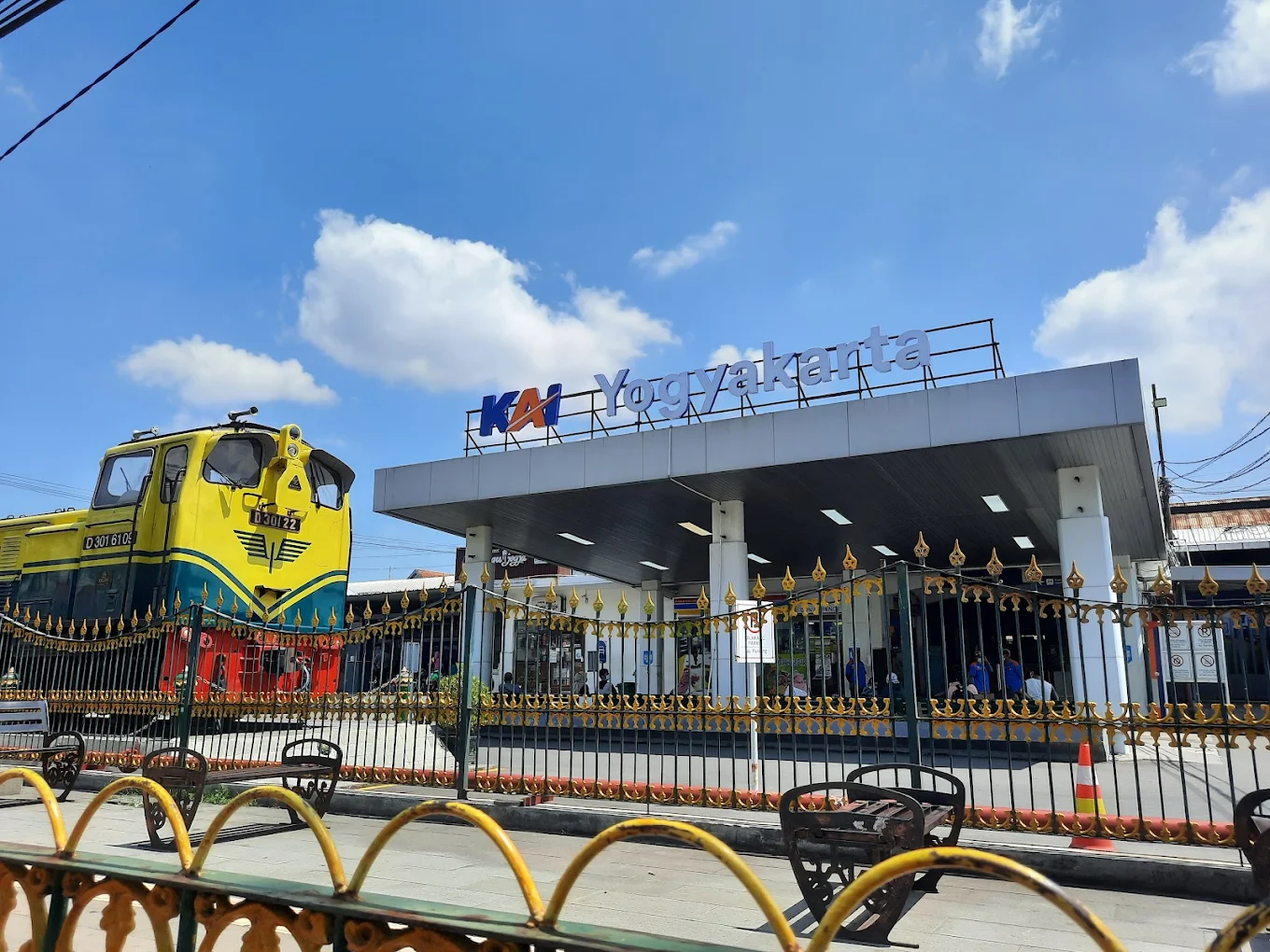 train station in yogyakarta - A Complete Guide to Train Stations in Yogyakarta for Foreign Travelers - Goajomblang.com