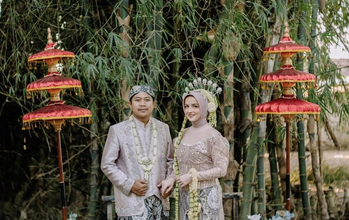 Cultural Checklist for Foreigners Dating Javanese Partners