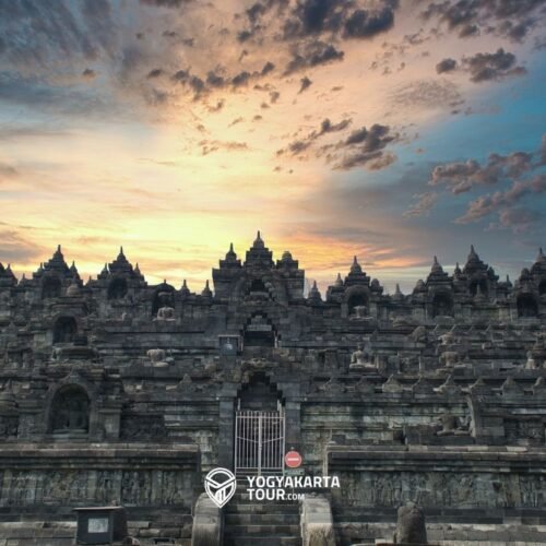 Borobudur Sunrise (At The Temple) and Prambanan Tour [Coming Soon]