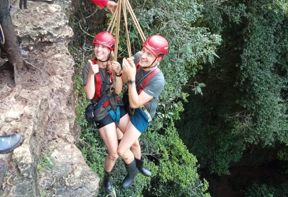 ジョンブラン洞窟完全ガイド:入場料、営業時間、行き方 1 - Goajomblang.com image 64 - ジョンブラン洞窟完全ガイド:入場料、営業時間、行き方 - Goajomblang.com